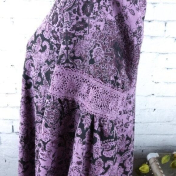 Sun & Shadow Boho Floral Shift Dress Purple Small - Picture 4 of 6